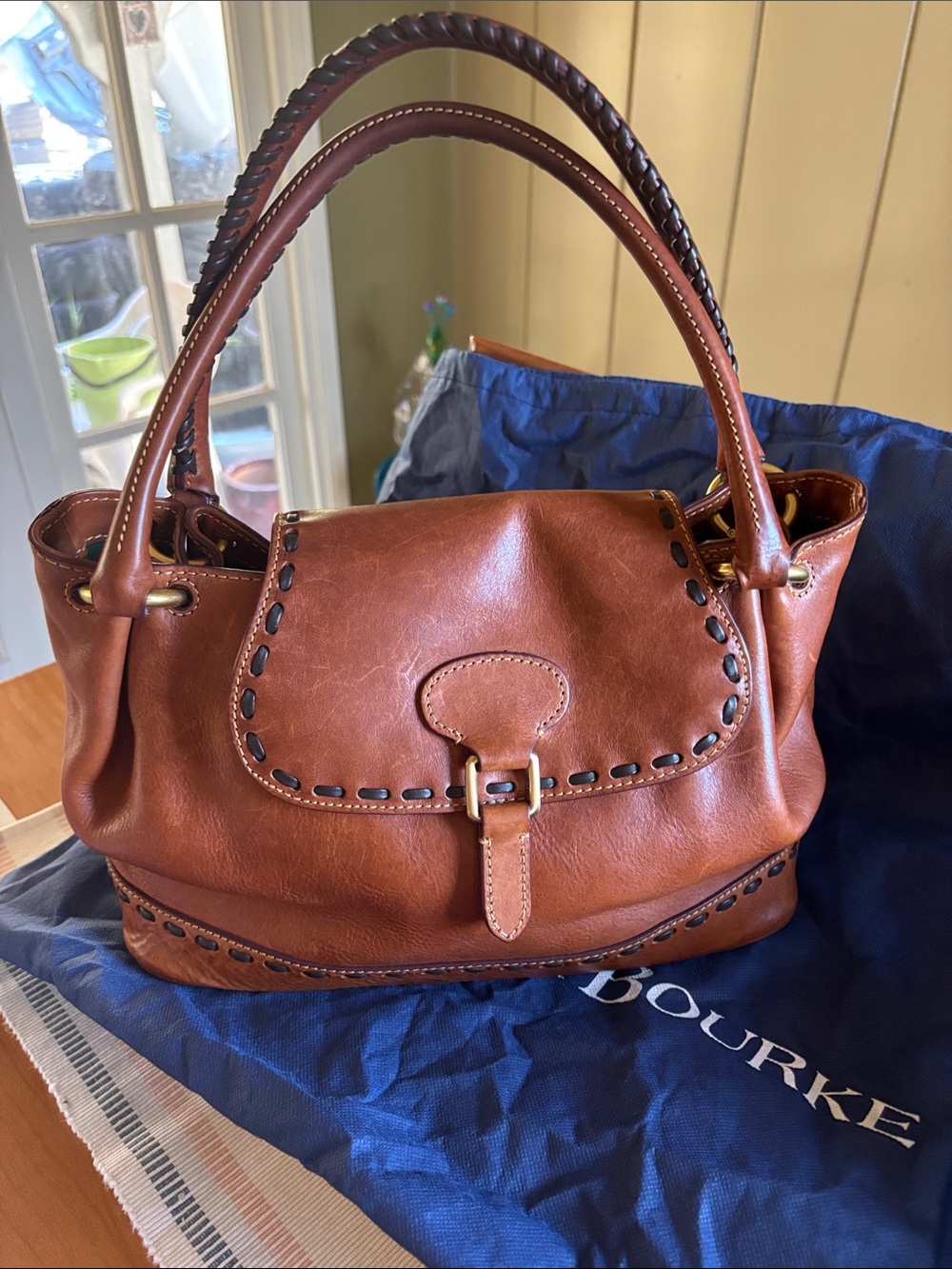 Dooney & Bourke
Vacchetta Flap Satchel Braided Florentine Leather Chestnut